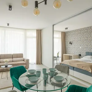 Parizs Garden הונגריה