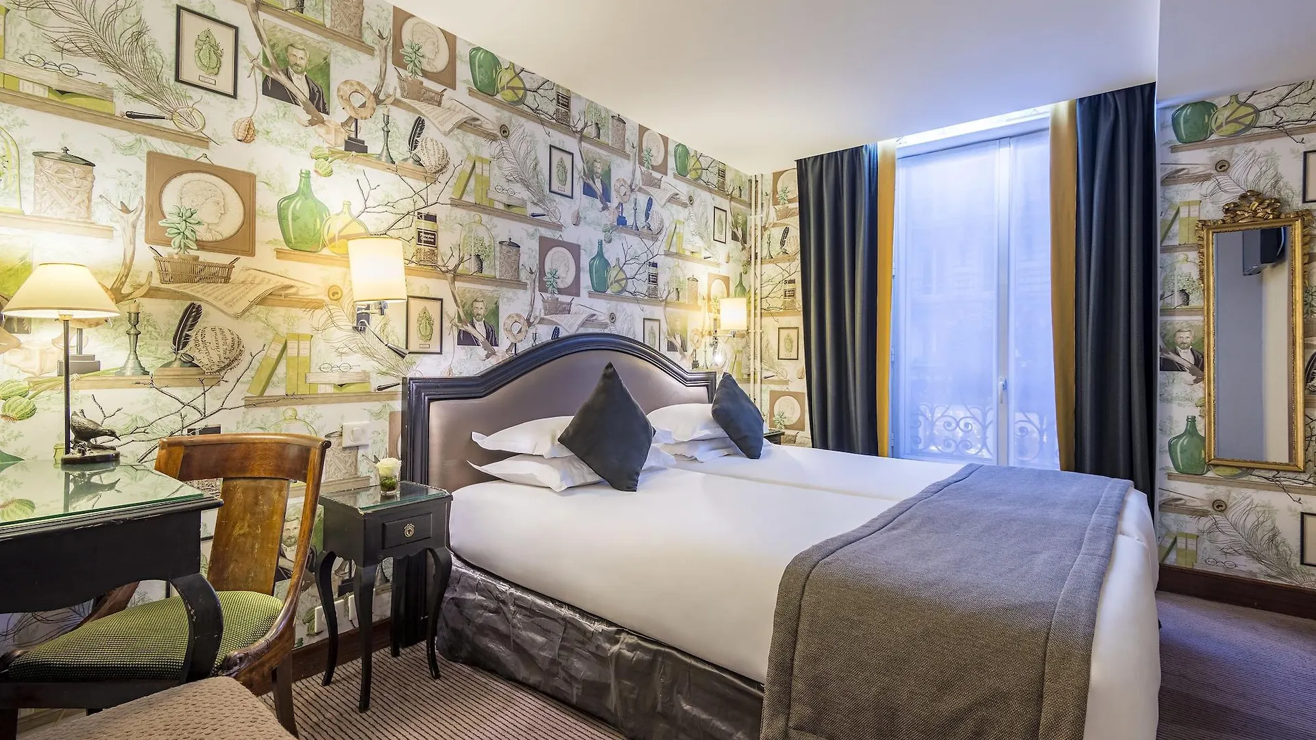 Royal Saint Germain Hotel Paris 3*,