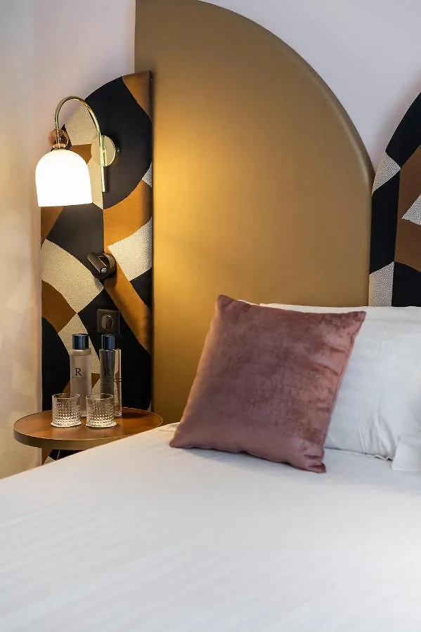 Royal Saint Germain Hotel Paris 3*,