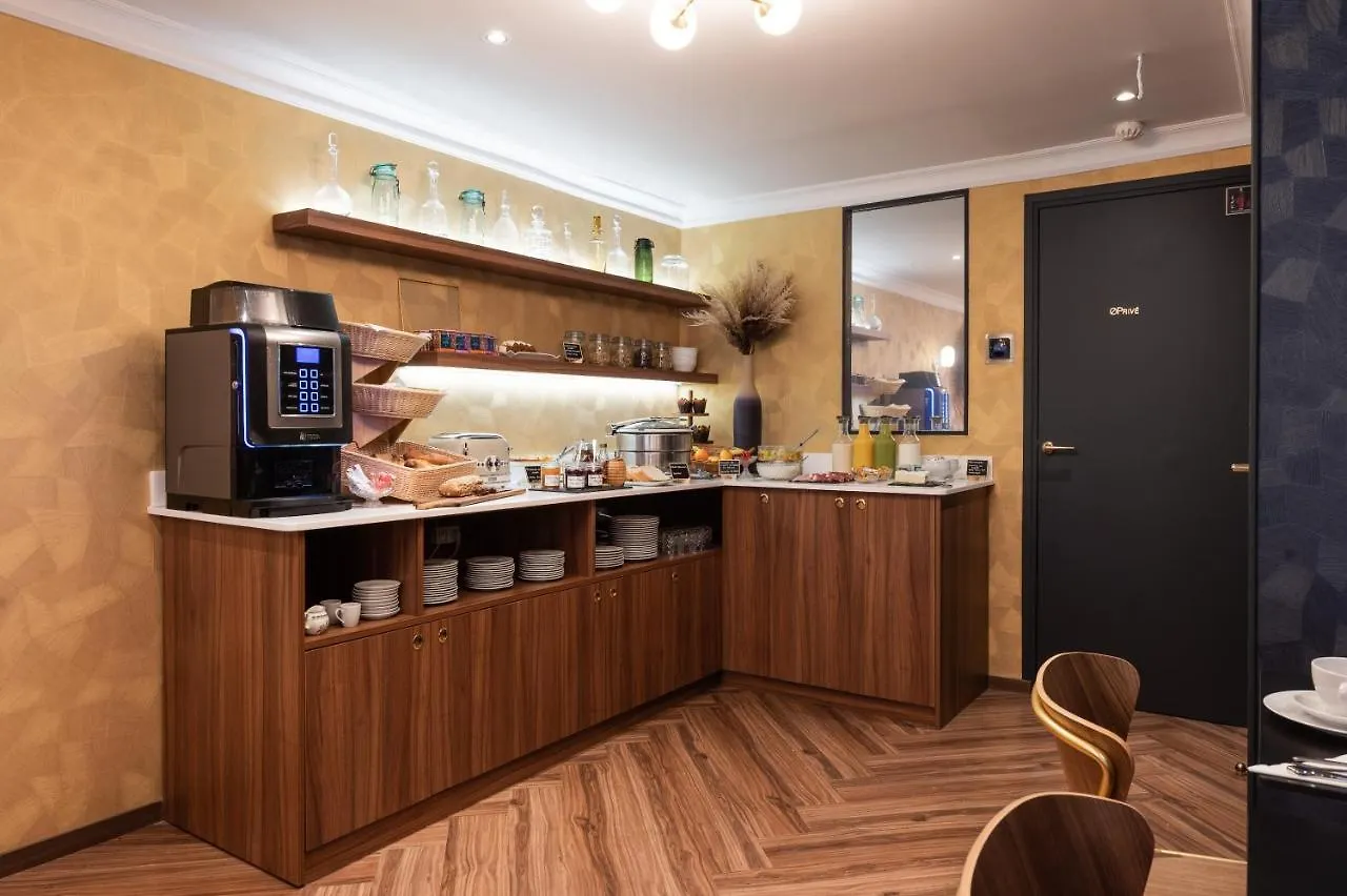 Hotel Royal Saint Germain Parigi 3*,  Francia